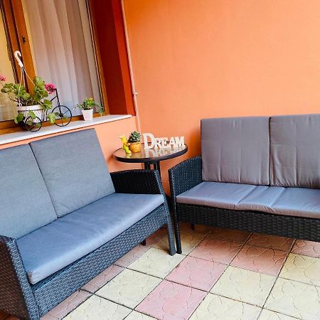 Orange House Constanta Apartment Екстериор снимка